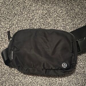 lululemon belt Bag
